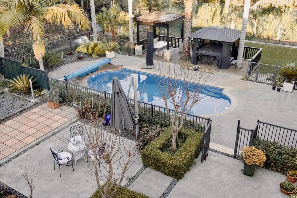 Modern Lifestyle Retreat With Stunning City View โอ๊คแลนด์ ภายนอก รูปภาพ